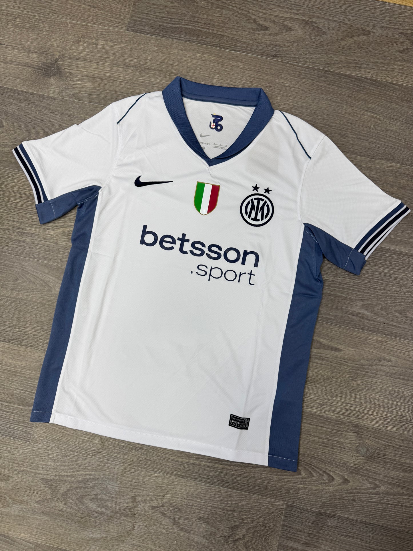 T SHIRT CLUB FOOT 2025 ( INTER MILAN ๐ฎ๐น / ALLEMAGNE ๐ฉ๐ช/ CZECH ๐จ๐ฟ)