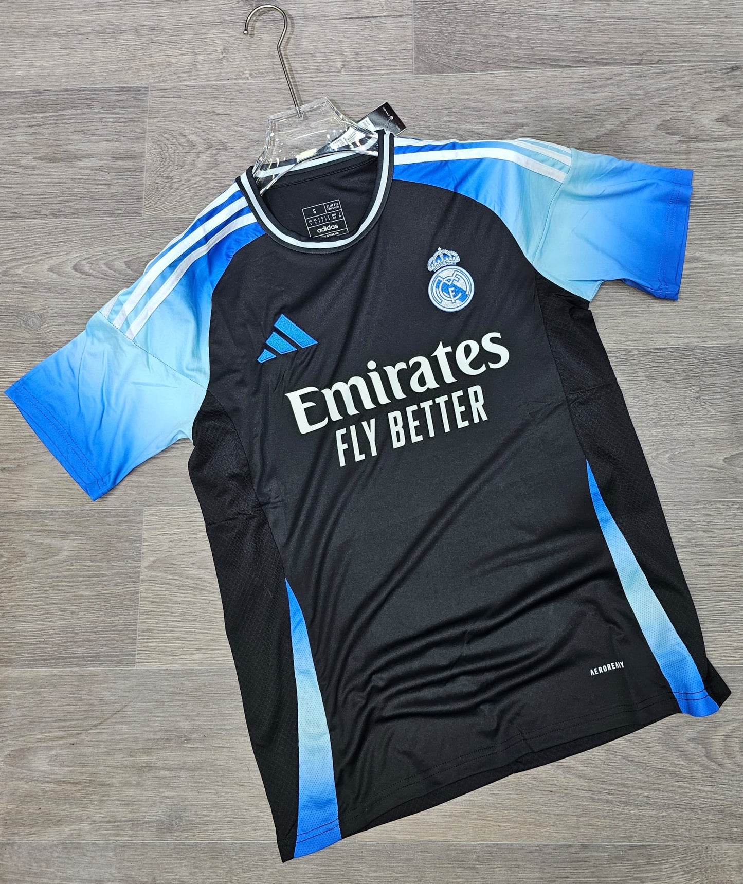 MAILLOT D’ÉQUIPE REAL MADRID / ACM MILLAN