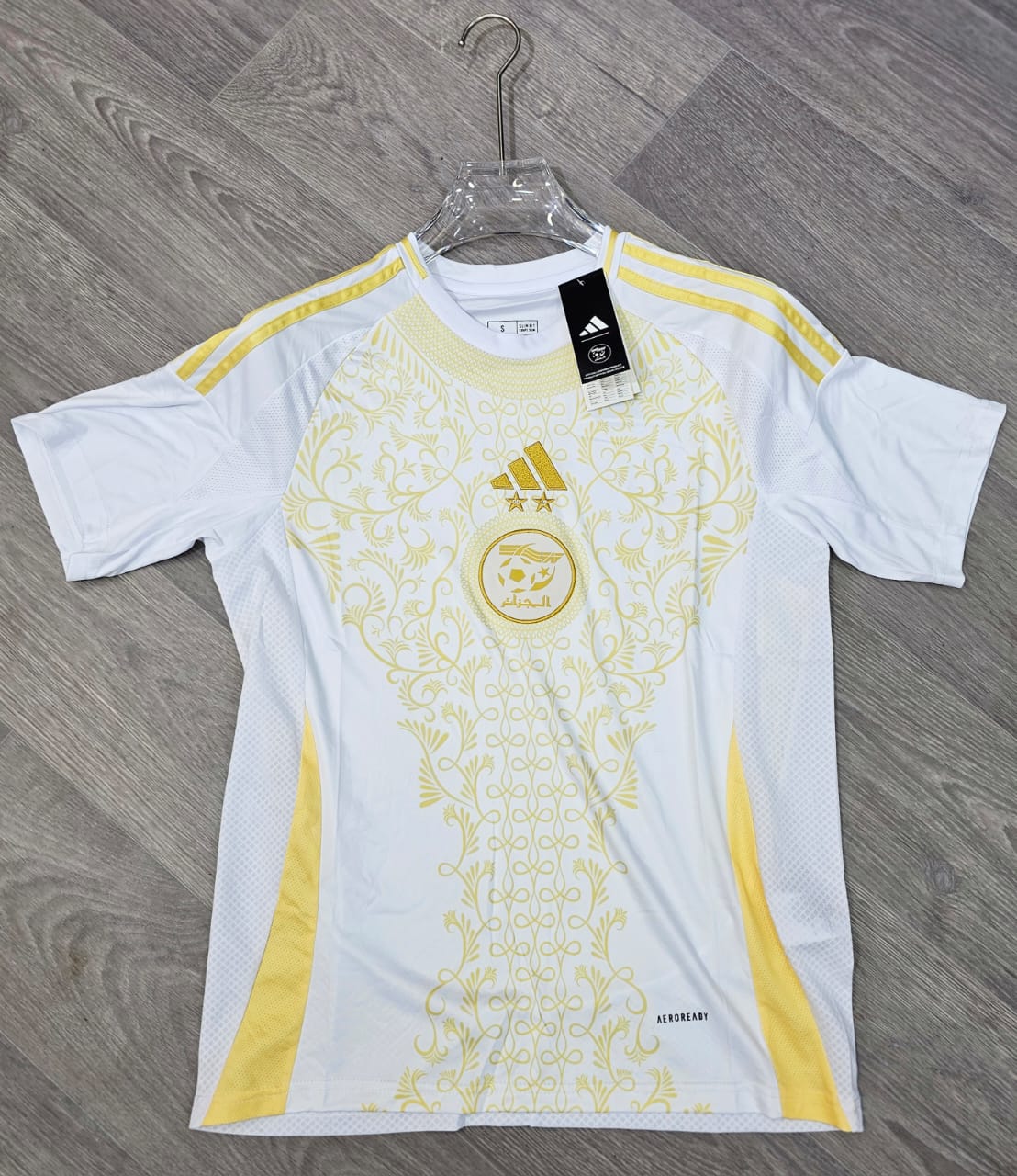 PROMO LIQUIDATION 🛑 MAILLOT D’ÉQUIPE NATIONALE DZ BLANC GOLD 🇩🇿