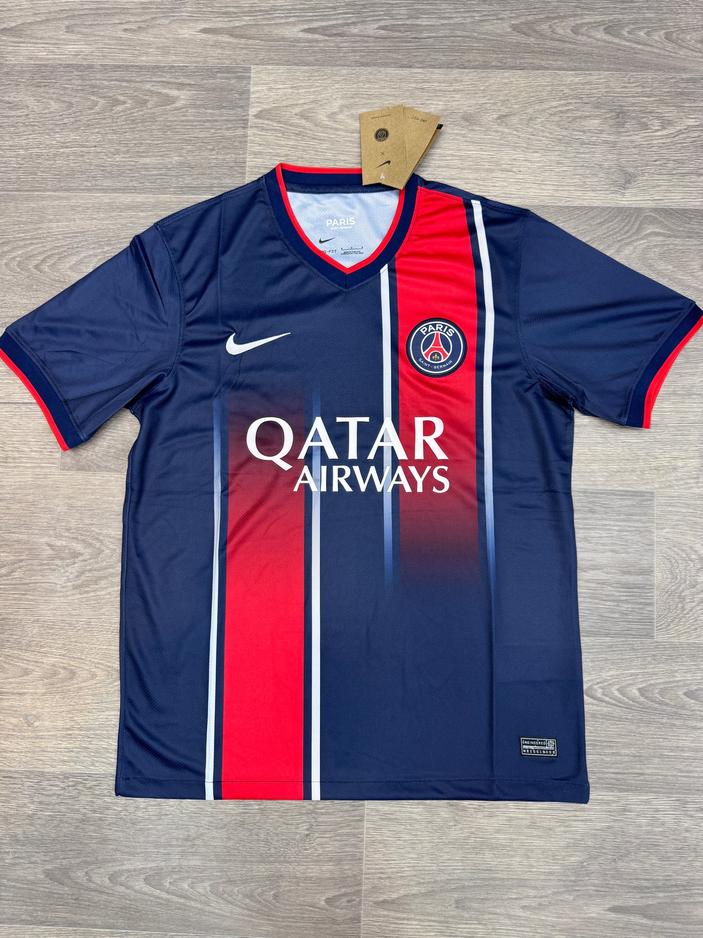 T-SHIRT CLUB OM PARIS MADRID ( TRES BONNE QUALITÉ ) MADE IN VIETNAM 🇻🇳