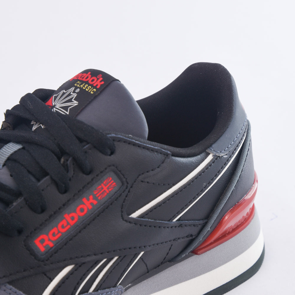 BASKET REEBOK CLASSIC LEATHER CLIP ORIGINAL Référence : 100074395