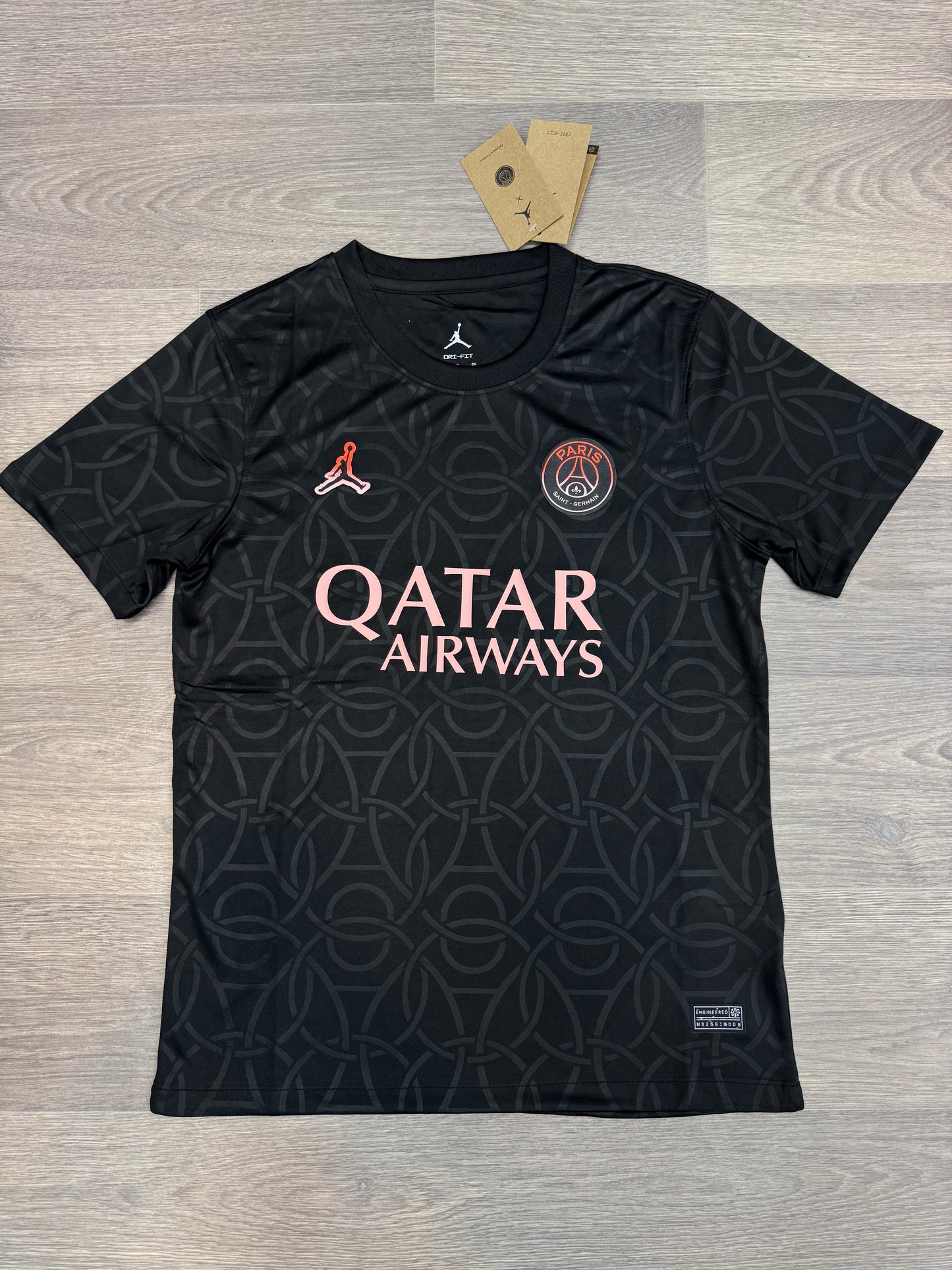 T-SHIRT CLUB OM PARIS MADRID ( TRES BONNE QUALITÉ ) MADE IN VIETNAM 🇻🇳