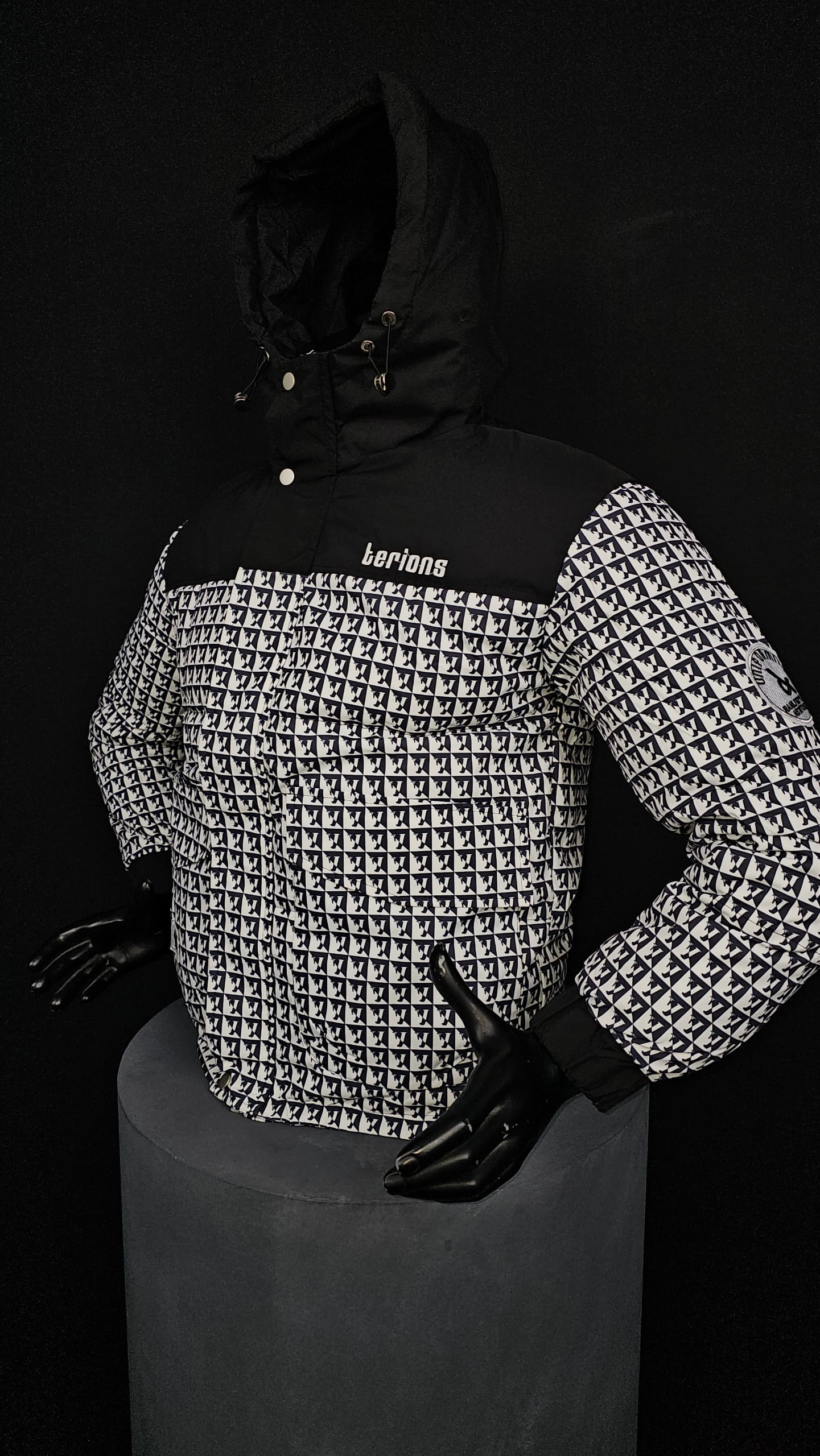 Veste doudoune bombers matelassé motif imprimé ( capuche adjustable )